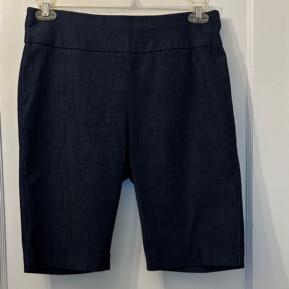 New York & Company Classic Dressy Women's Shorts Denim Size M